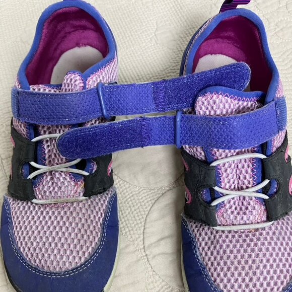 2 Pr. Merrell Trail Glove (sz. 3) & Pure Glove (sz. 2). Purple and in good cond. - Picture 9 of 16